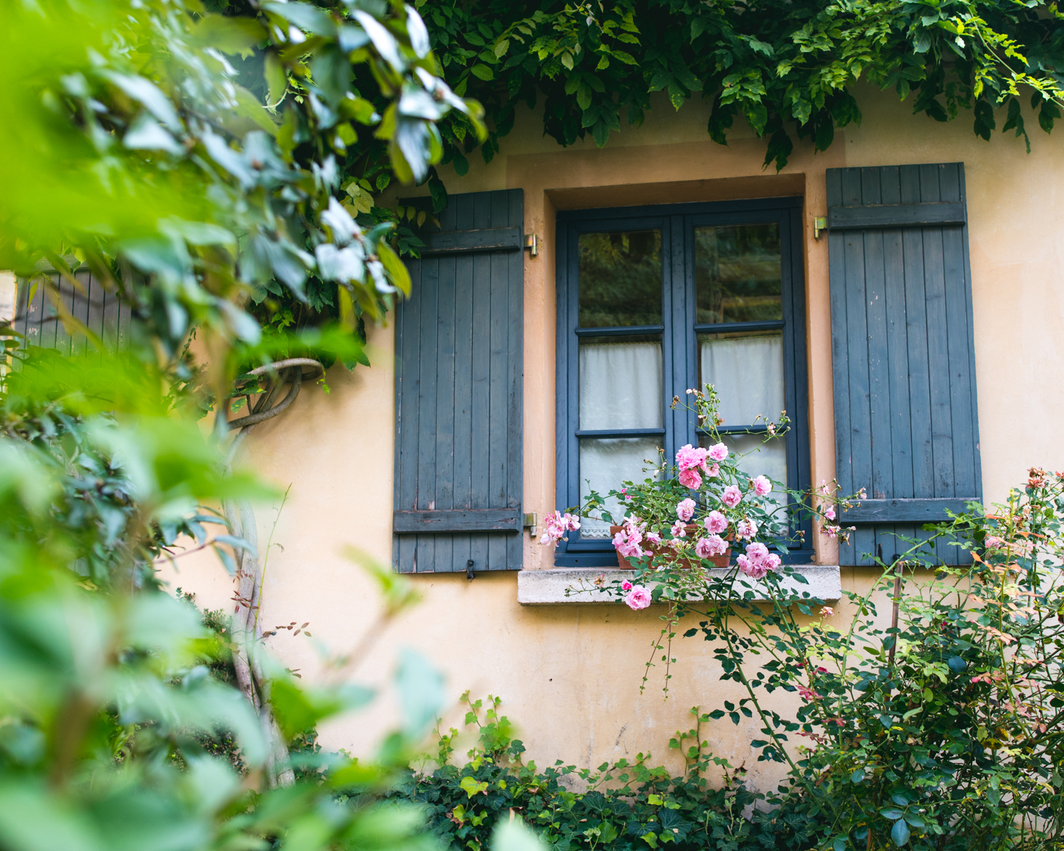 Following in the Footsteps of Van Gogh in Auvers-sur-Oise - French Californian